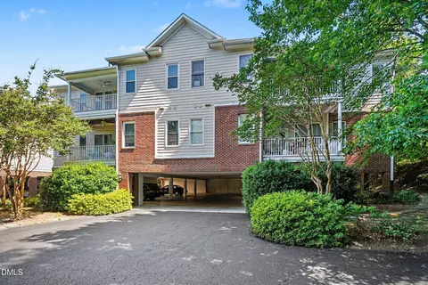 2651 Mellow Field Dr #203, Raleigh, NC 27604