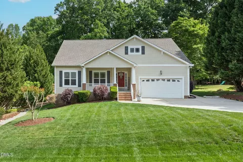 185 Briarwood Pl, Wake Forest, NC 27587