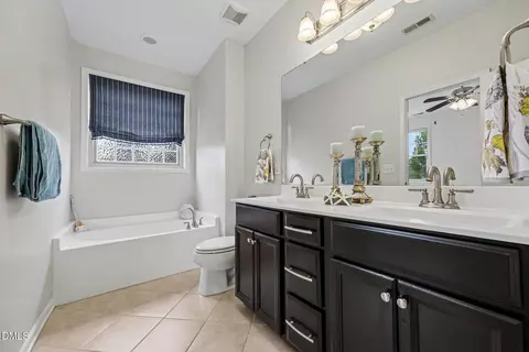 Bath - 630 Libson St, Durham, NC 27703 photo 2 of 3