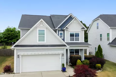 1324 Forest Fern Ln, Fuquay Varina, NC 27526