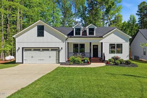 1427 Sagamore Dr, Louisburg, NC 27549