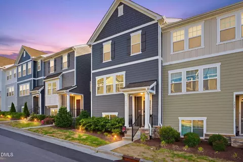 131 Daisy Meadow Ln, Wake Forest, NC 27587