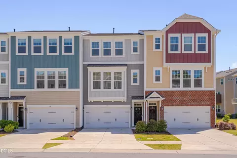 1116 Commack Dr, Durham, NC 27703