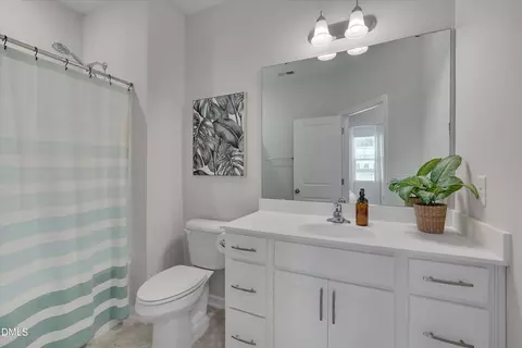 Bath - 1116 Commack Dr, Durham, NC 27703 photo 2 of 3