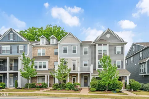 2945 Sunflower Rd, Apex, NC 27502