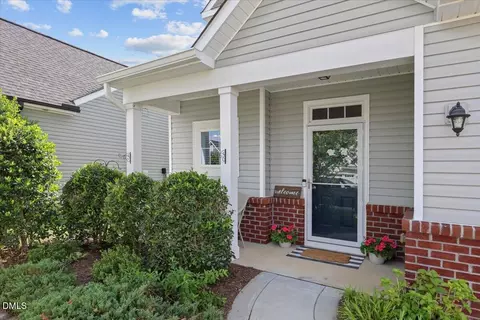 Exterior - 27 Heron Point Way, Garner, NC 27529 photo 2 of 6