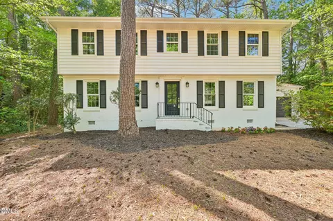 5321 Fieldstone Dr, Raleigh, NC 27609