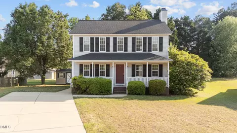 104 Kildare Ct, Clayton, NC 27520