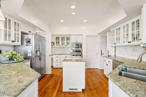 Kitchen - 204 Cedar Ridge Way, Durham, NC 27705 photo 3 of 7