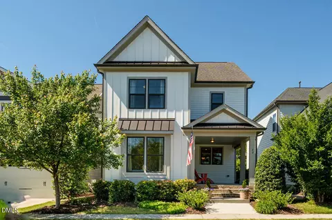 20 Cardinal Ridge Rd, Chapel Hill, NC 27516