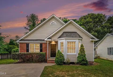 1601 Forest Lynks Dr, Wake Forest, NC 27587