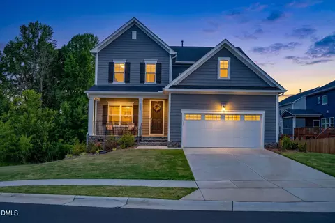 2120 Birdhouse Ln, Wake Forest, NC 27587