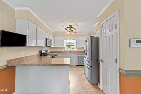 Kitchen - 222 Dana Dr, Garner, NC 27529 photo 1 of 6