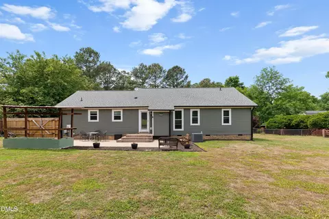 Exterior - 222 Dana Dr, Garner, NC 27529 photo 6 of 11