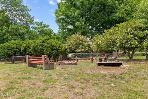 Exterior - 222 Dana Dr, Garner, NC 27529 photo 10 of 11