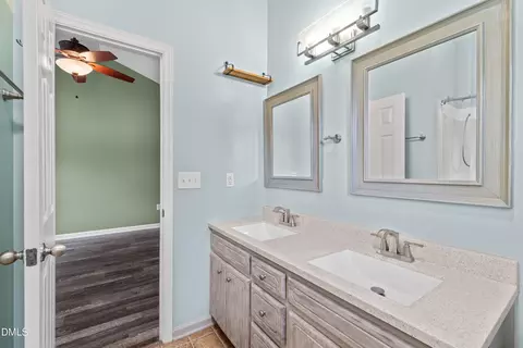 Bath - 222 Dana Dr, Garner, NC 27529 photo 2 of 5