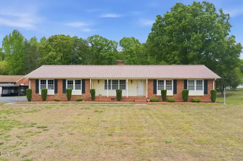 2127 Stoney Creek Church Rd, Burlington, NC 27217