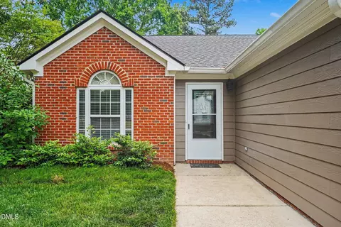 720 Bellmeade Bay Dr, Durham, NC 27703