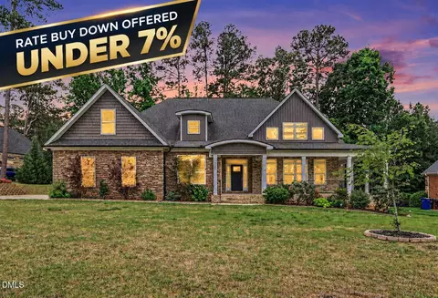 3007 Carrington Ln, Sanford, NC 27330