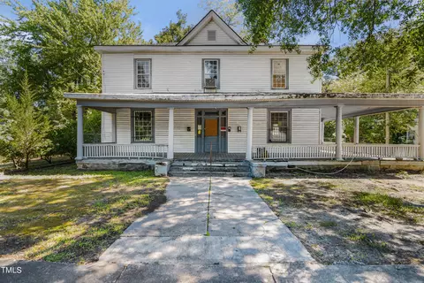 408 Lee St NE, Wilson, NC 27893
