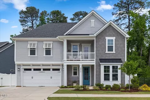 9013 Dupree Meadow Dr, Angier, NC 27501