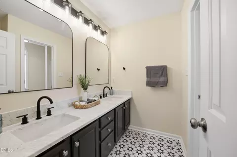 Bath - 6436 Silver Spring Ct, Willow Spring, NC 27592 photo 2 of 5