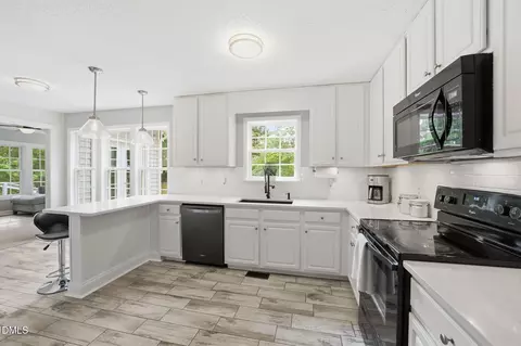 Kitchen - 6436 Silver Spring Ct, Willow Spring, NC 27592 photo 5 of 8