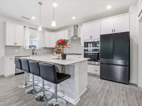 451 John Stark Dr, Fuquay Varina, NC 27526