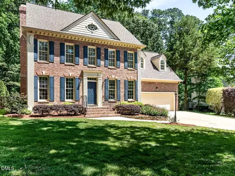 106 Drysdale Ct, Cary, NC 27511