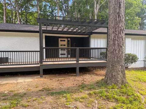 6625 Suburban Dr, Raleigh, NC 27615