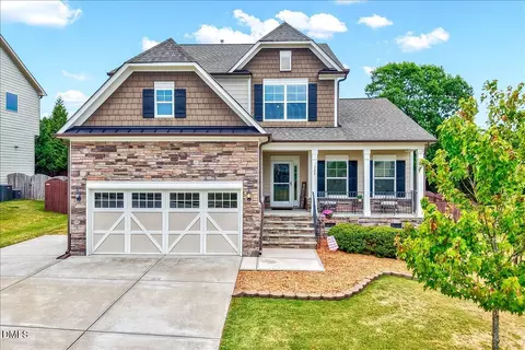 724 Granite Peak Dr, Rolesville, NC 27571