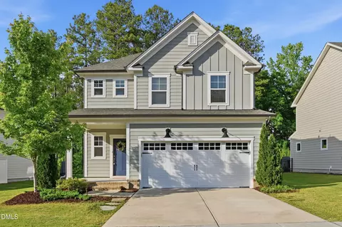 2621 Impulsion Dr, New Hill, NC 27562