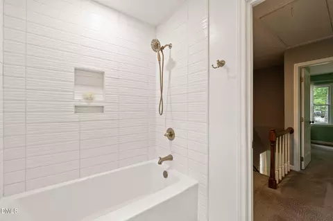 Bath - 5407 Loyal Pl, Durham, NC 27713 photo 5 of 5