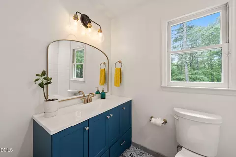 Bath - 5407 Loyal Pl, Durham, NC 27713 photo 4 of 5