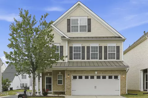 119 Station Dr, Morrisville, NC 27560