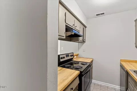 Kitchen - 102 Rhum Pl, Garner, NC 27529 photo 3 of 4