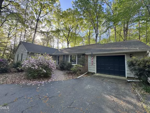 140 Holly Ln, Sanford, NC 27332