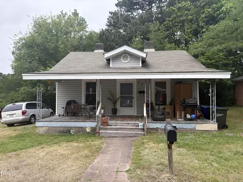 2216 Chautauqua Ave, Durham, NC 27707