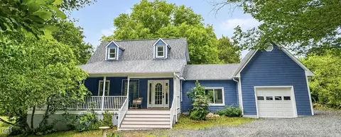 2415 Sunnyfield Ct, Hillsborough, NC 27278