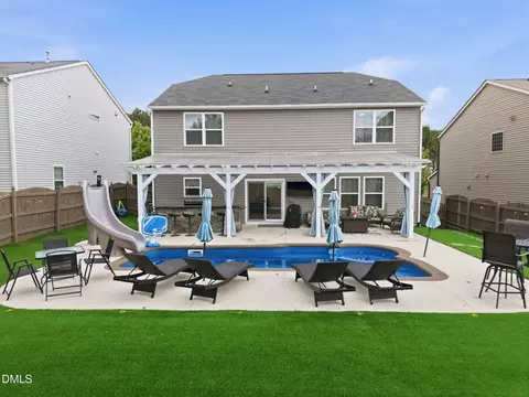 Exterior - 709 Tannerwell Ave, Wake Forest, NC 27587 photo 3 of 9