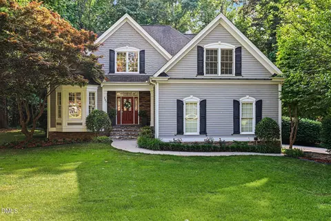 145 Cedarwood Dr, Henderson, NC 27536