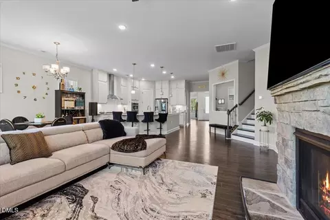 717 Lake Holding St, Wake Forest, NC 27587