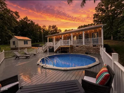325 Saint George Ln, Semora, NC 27343