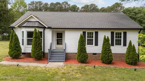 127 Riders Ridge Ln, Willow Spring, NC 27592