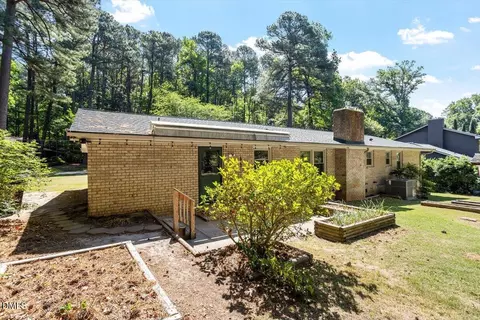 Exterior - 1621 Stonehurst Rd, Raleigh, NC 27607 photo 5 of 9