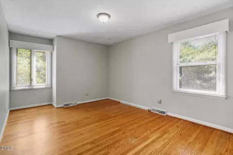 Bedroom - 1621 Stonehurst Rd, Raleigh, NC 27607 photo 1 of 4