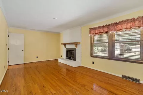 Living - 1621 Stonehurst Rd, Raleigh, NC 27607 photo 3 of 5