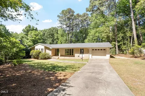 Exterior - 1621 Stonehurst Rd, Raleigh, NC 27607 photo 3 of 9