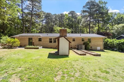 Exterior - 1621 Stonehurst Rd, Raleigh, NC 27607 photo 8 of 9
