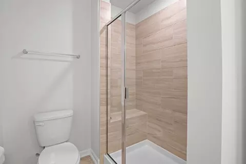 Bath - 728 Cormiche Ln, Wake Forest, NC 27587 photo 3 of 4